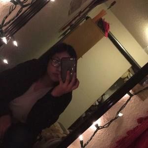 Meet your Posher, Andrea